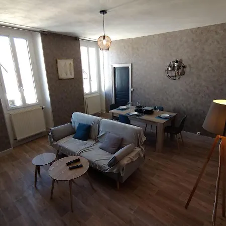 Apartment Halles Brauhauban - T6 En Collocation - Louez Votre Tarbes